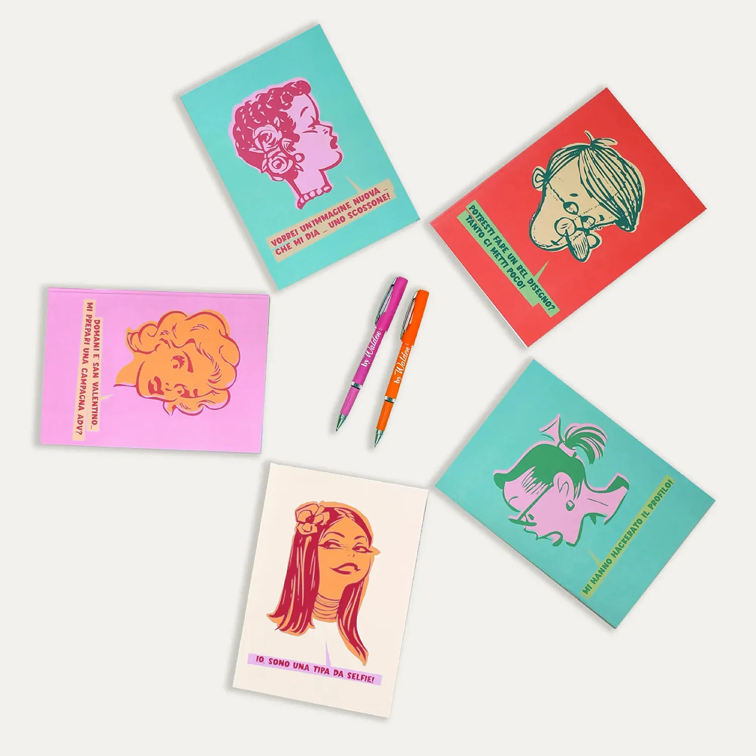 Bundle 1950s Pop Bundle still-life della collezione 1950's by Walden con 5 quaderni e 2 penne